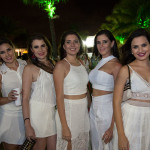Daniela, Gabriela Vivian e Isabela