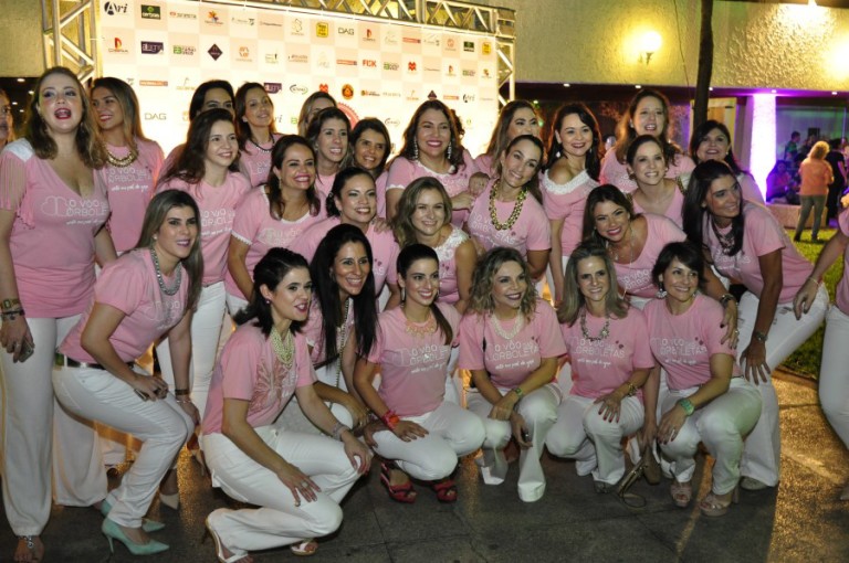 Show beneficente “O Voo das Borboletas” no Iate Clube