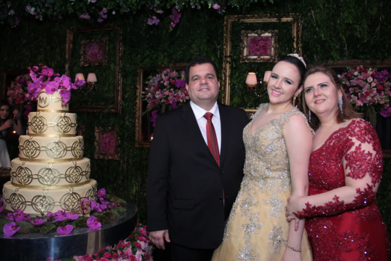 15 anos de Maria Victoria