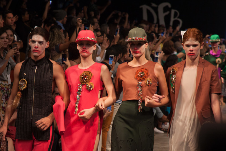 Primeiro dia do 17º Dragão Fashion Brasil