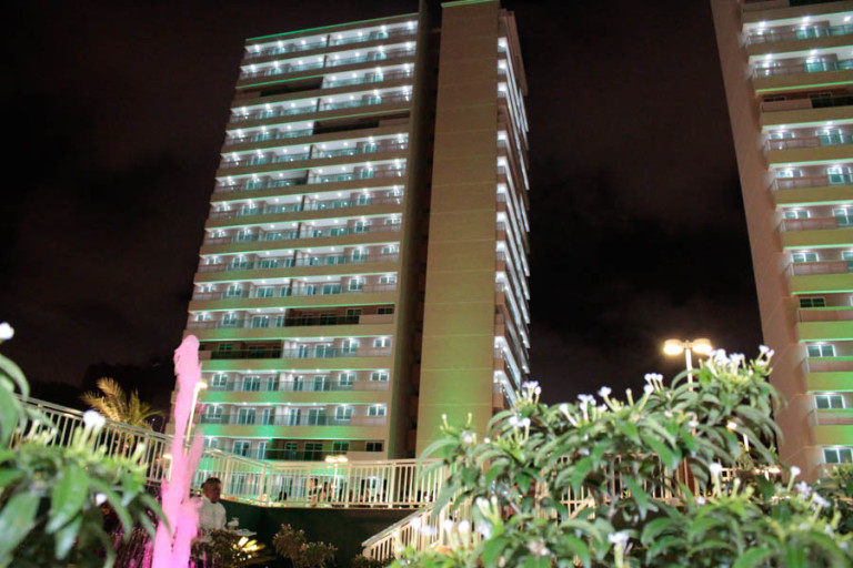 Marquise celebra a entrega do Isla Jardin