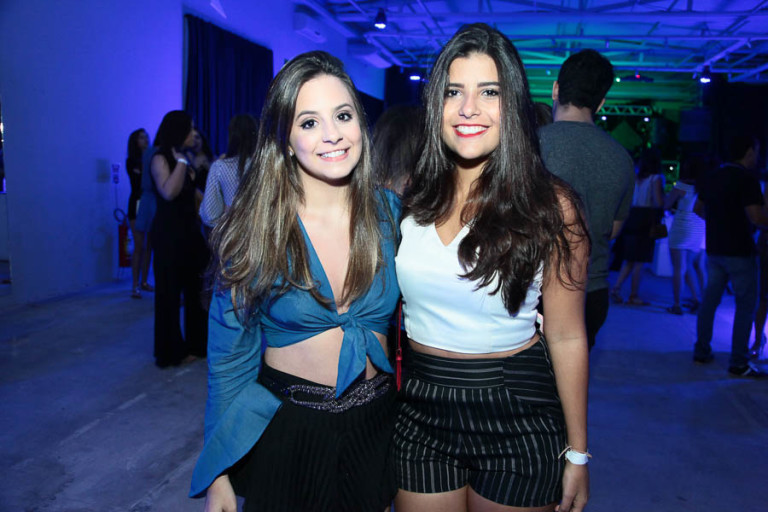 La Quarta agita Black Hall