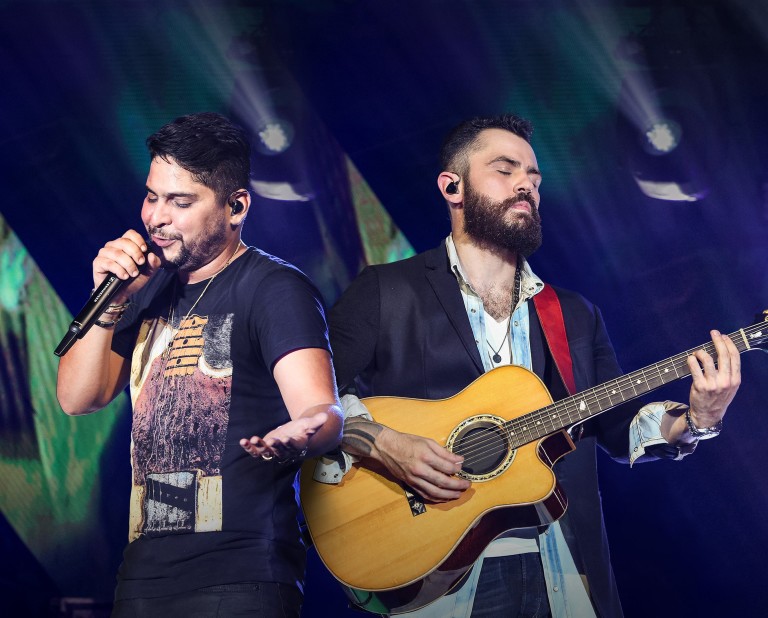 Jorge e Mateus realizam show em Ubajara