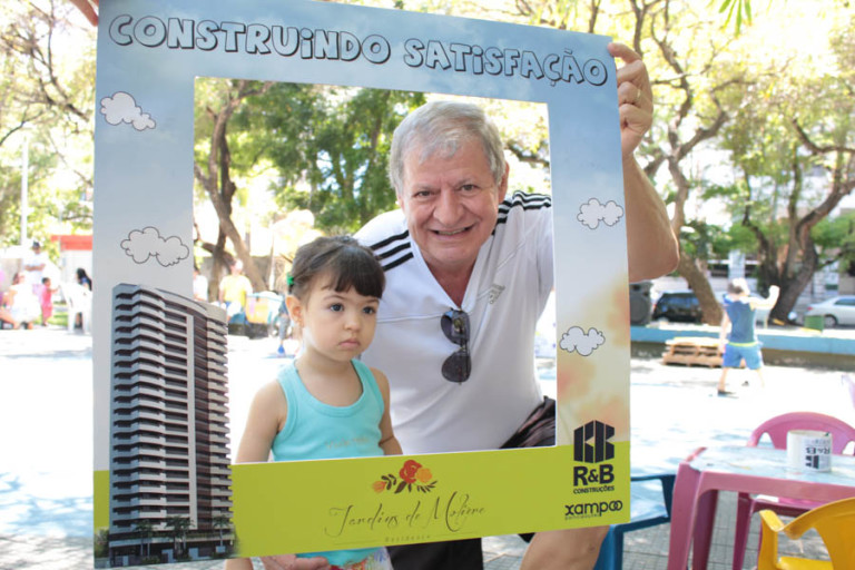 Manhã de Brincadeiras da RB na praça