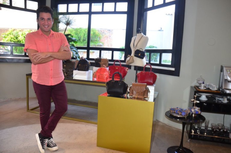 Neola em nova coleção