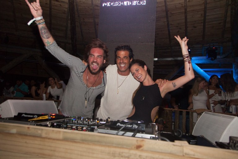 Réveillon do Cafe de Musique promete ferver a Praia do Cumbuco