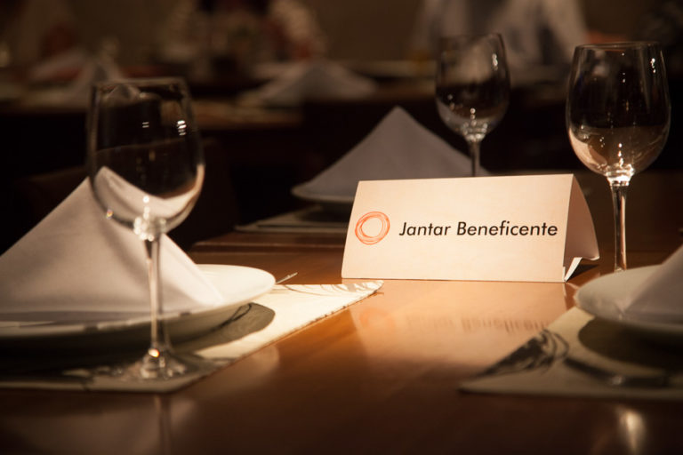 Jantar Beneficente Geppos