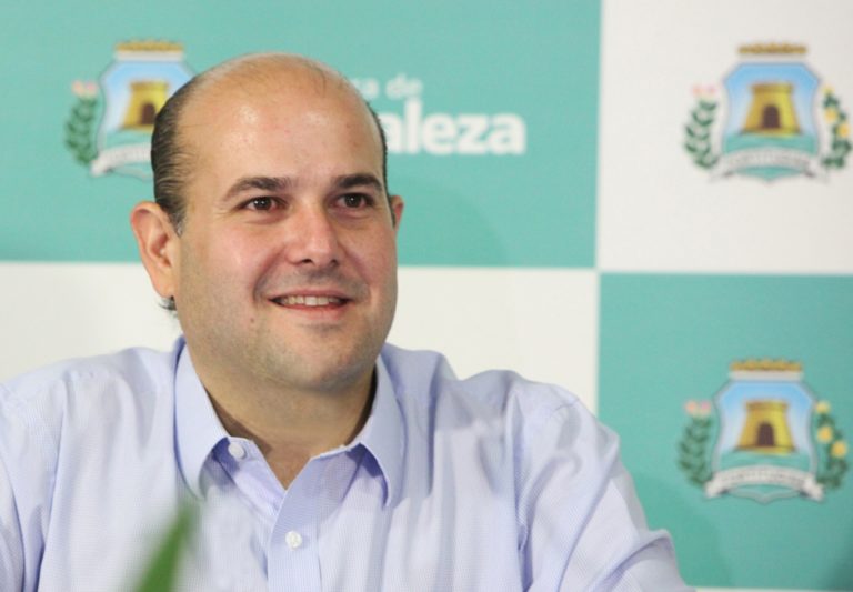 O prefeito Roberto Cláudio anunciou nesta sexta (23.12) o seu novo secretariado