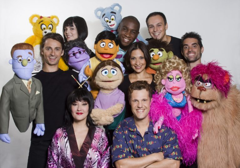 Caixa Cultural Fortaleza apresenta a nova temporada de Avenida Q