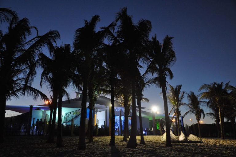 Inaguração da primeira Champanheria de praia do nordeste na Guarderia