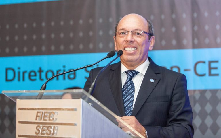 O Sinduscon-CE vai realizar hoje (26.01),  às 19h, cerimônia para oficializar a posse da diretoria