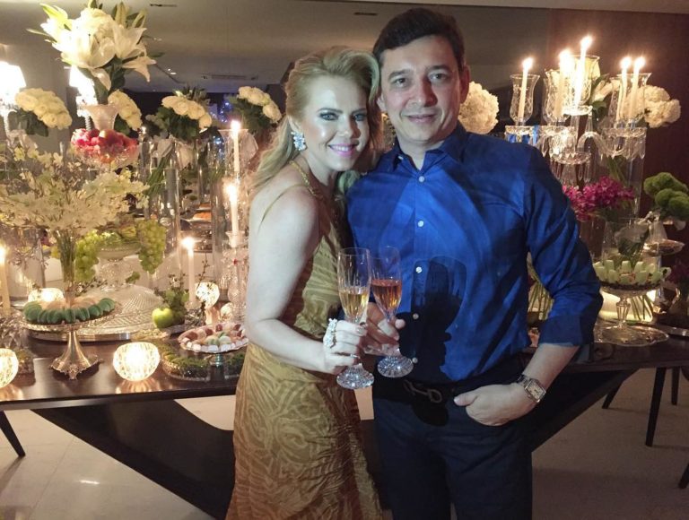 Hoje acontece o casamento de Branca e Racine Mourão