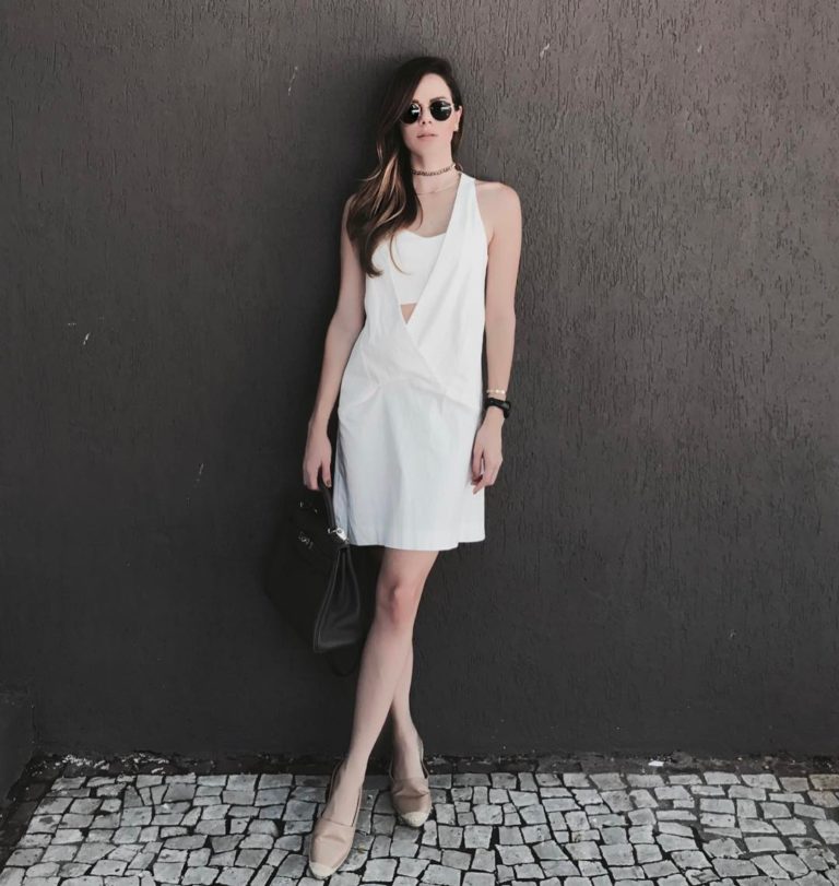 Paulinha Sampaio vai usar um acessório exclusivo da La Vie e um vestido exclusivo da Miss Mano no Baile da Vogue