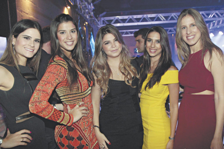 Maria Cláudia Studart celebra nova idade