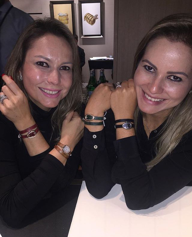 Talynie e Talyzie Mihauliuc conferiram as últimas novidades da Bulgari