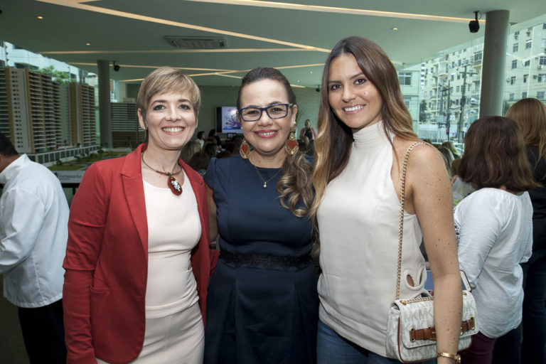 Engexata organizou um evento em comemoração ao dia internacional da mulher