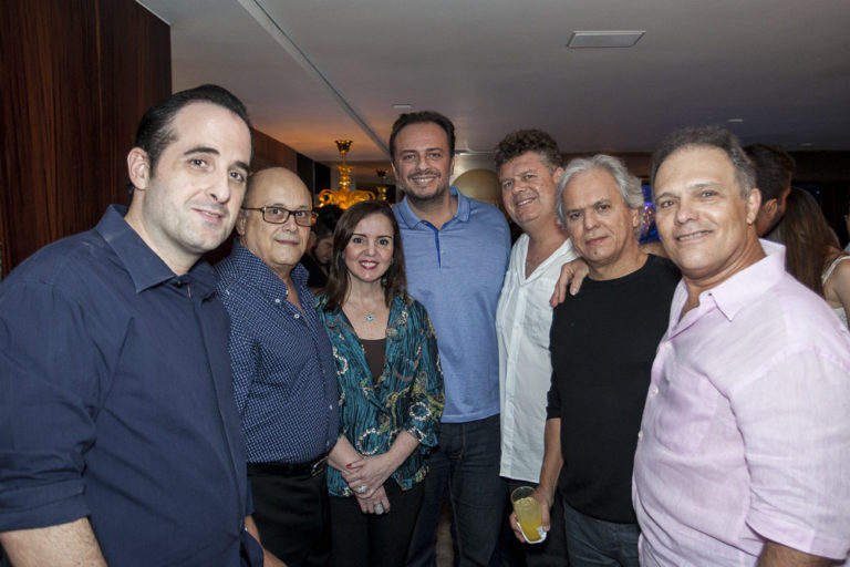 Adriano Nogueira Comemora Chegada da Nova Idade