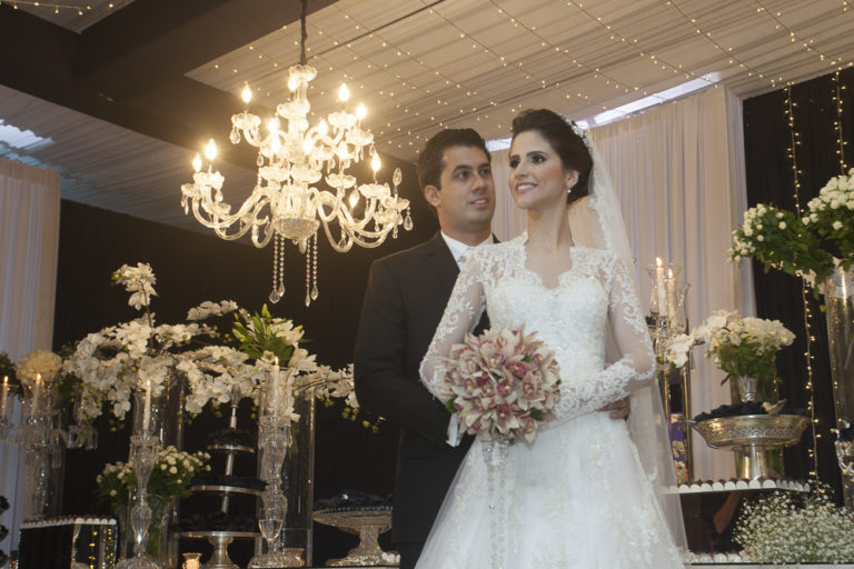 Casamento de Manoela Gladstone e Arthur Bezerra