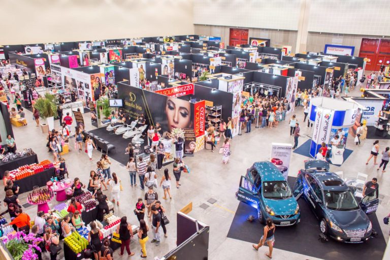 BAZAR LA BOUTIQUE ESTREIA HOJE COM MAIS DE 100 MARCAS EM EXPOSIÇÃO