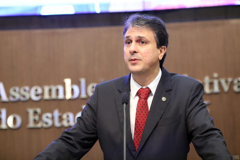 Governador Camilo Santana enviou mensagem para a Assembleia Legislativa
