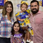 Monica, Lais, Lara e Leonardo Vieira