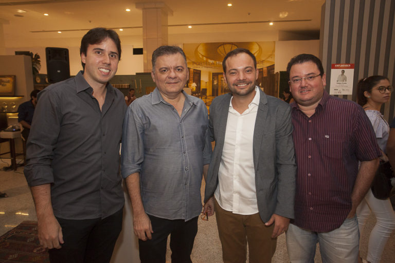 Marcato e Evidência no Shopping RioMar