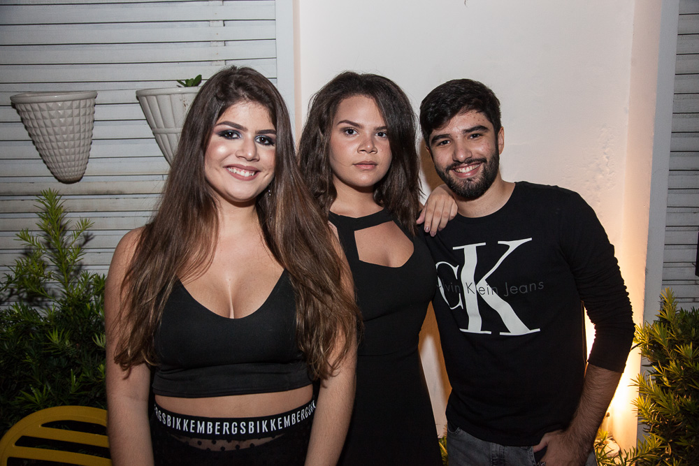 Ana Júlia, Amanda Dantas E Bruno Sampaio