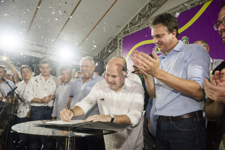 ASSINATURA DE ORDEM DE SERVIÇO (OS) PARA REFORMA DA PRAÇA E DELEGACIA DO BAIRRO CIDADE 2000