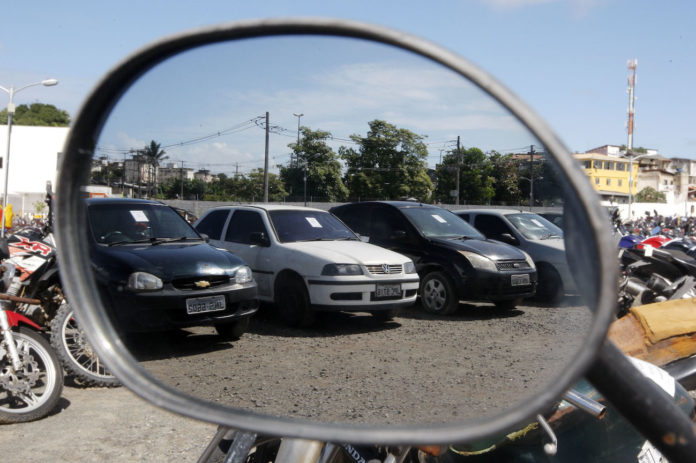 Leilão Do Detran Oferece 604 Veículos E SucatasFoto: Elói Corrêa/GOVBA