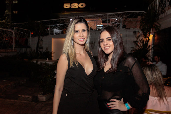 Isis Andrade E Lara Idelfonso_