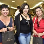Leda E Lívia Pires E Klebia Sabino