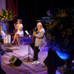 Cris Delanno E Roberto Menescal