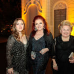 Isabela Ney, Cláudia Rebouças E Ivone Rebouças