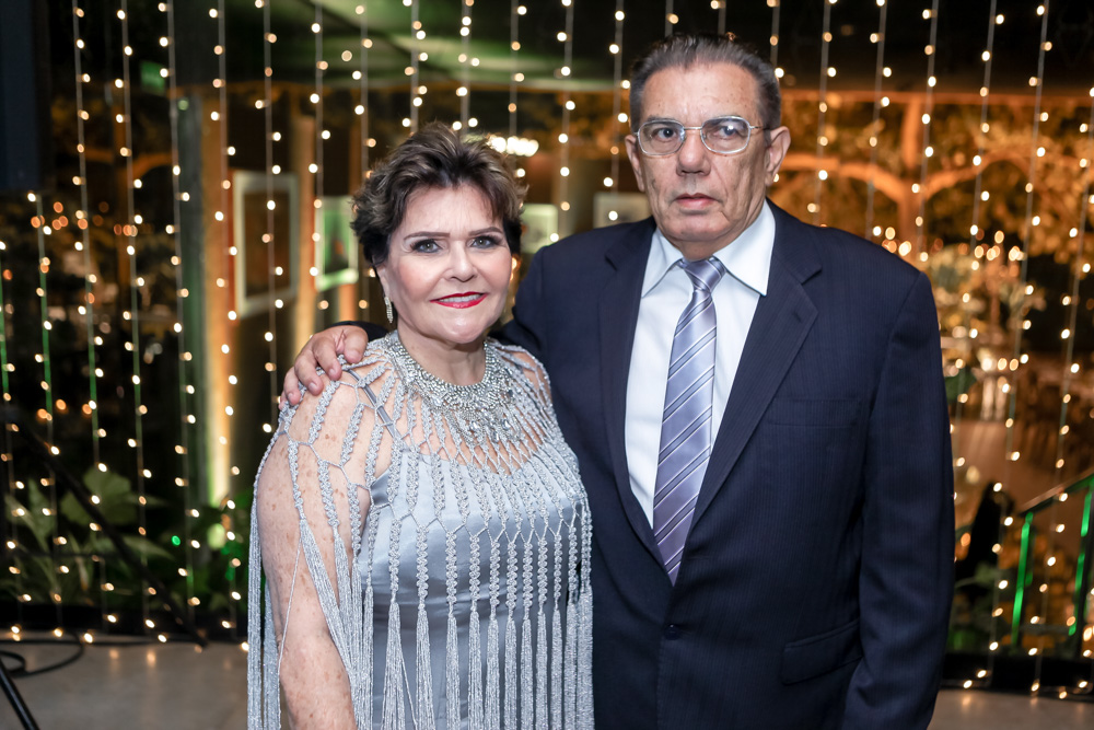 Leda Maria E Francisco Saraiva Tapis Rouge