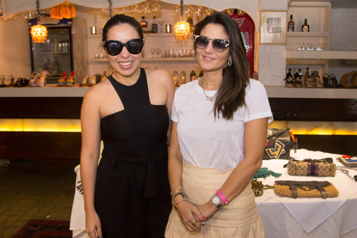 Monique Benevides E Aline Pinho (1)