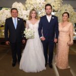 Eurico Araripe Neto E Carla Luna Com Os Noivos