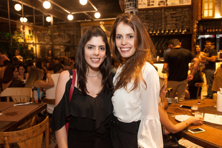 Mirella Moretti E Lorena Bezerra