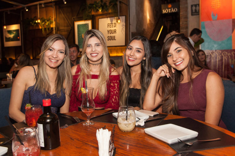 Priscila Holanda, Larissa Santos, Beatriz Bitá E Thaís Melo