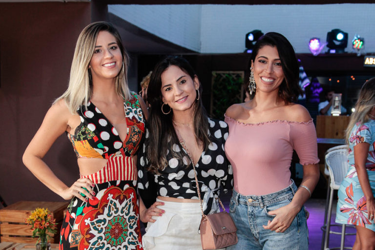 Camila Lopes, Eline Dantas E Camila Saraiva 02