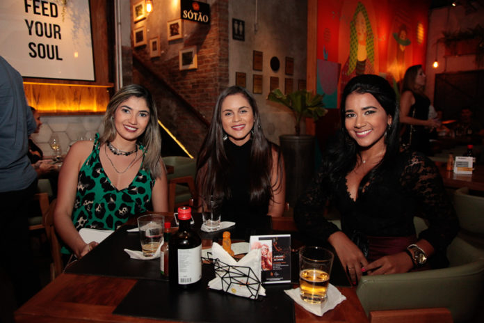 Tammyres Nutales, Raíza E Lídia Araújo
