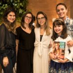 Lançamento do livro de Mirella Freire