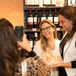 Lançamento do livro de Mirella Freire