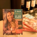 Lançamento do livro de Mirella Freire