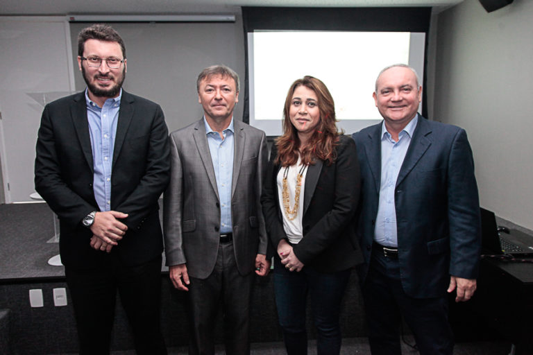 Rodrigo Leite, Maurício Filizola, Raquel Barros E_
