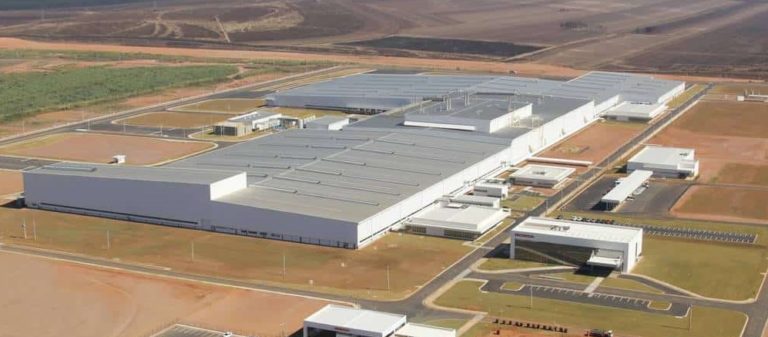 Honda inicia produção do Fit em unidade de Itirapina (SP) Honda inicia produção do Fit em unidade de Itirapina (SP)