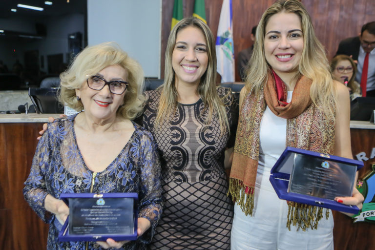 Socorro França, Larissa Gaspar E Onelia Leite (5)