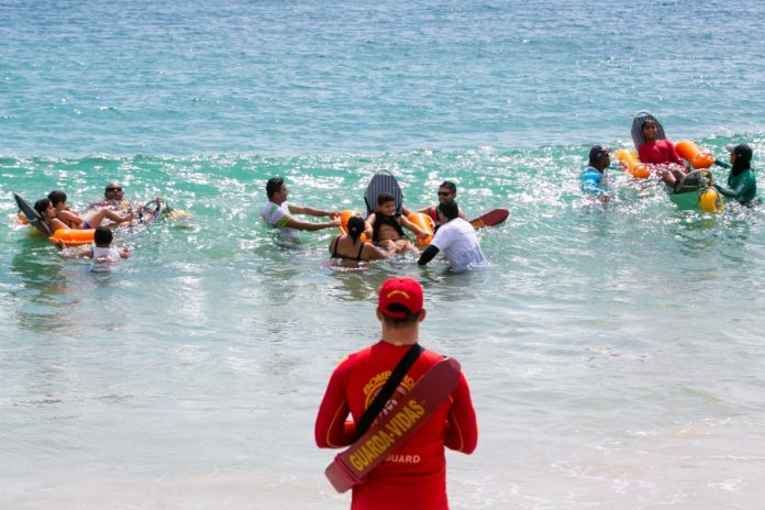 Projeto De Acessibilidade Na Praia De Iracema