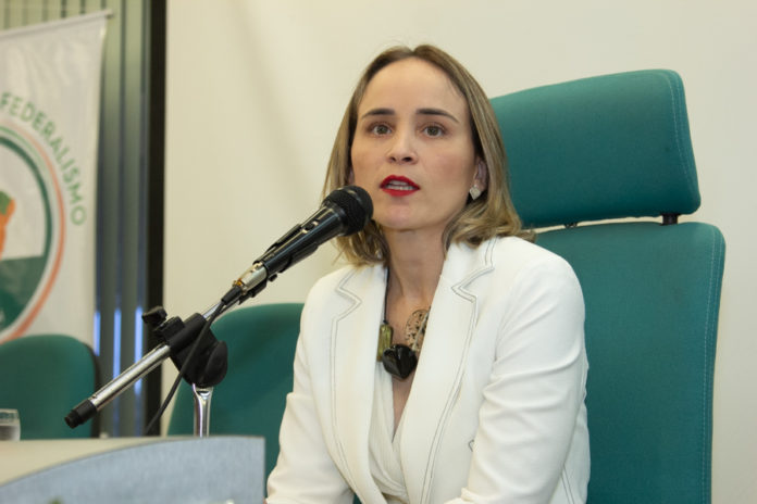 Fernanda Pacobahyba (1)
