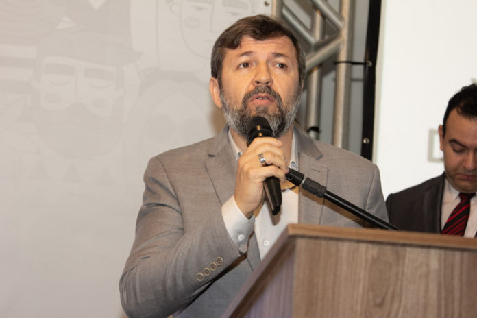 Élcio Batista (3)