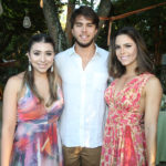 Amanda, Arthur E Alice Diniz